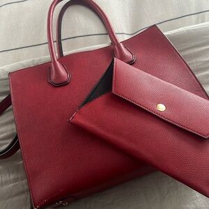 Burgundy tote!